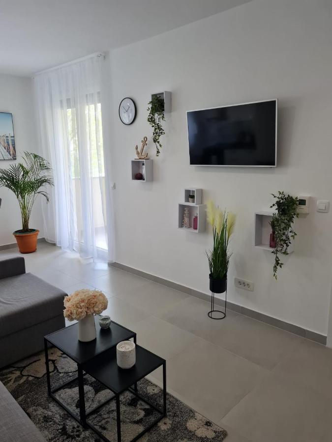 סנג' Apartment Alea מראה חיצוני תמונה