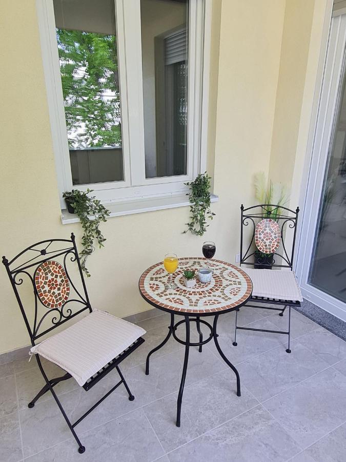 סנג' Apartment Alea מראה חיצוני תמונה